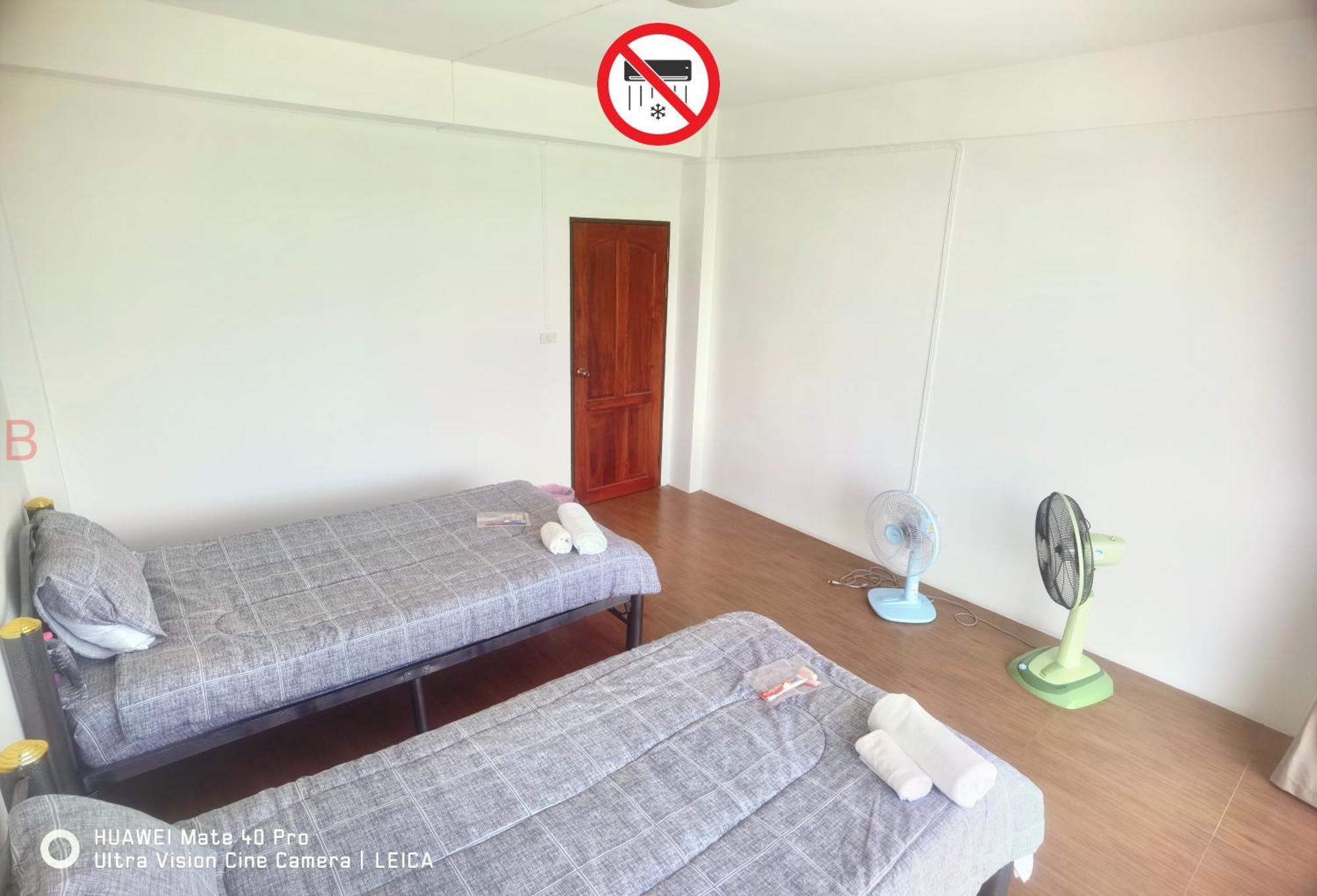 Yyk Hostel 24H Ban Khlong Krang المظهر الخارجي الصورة